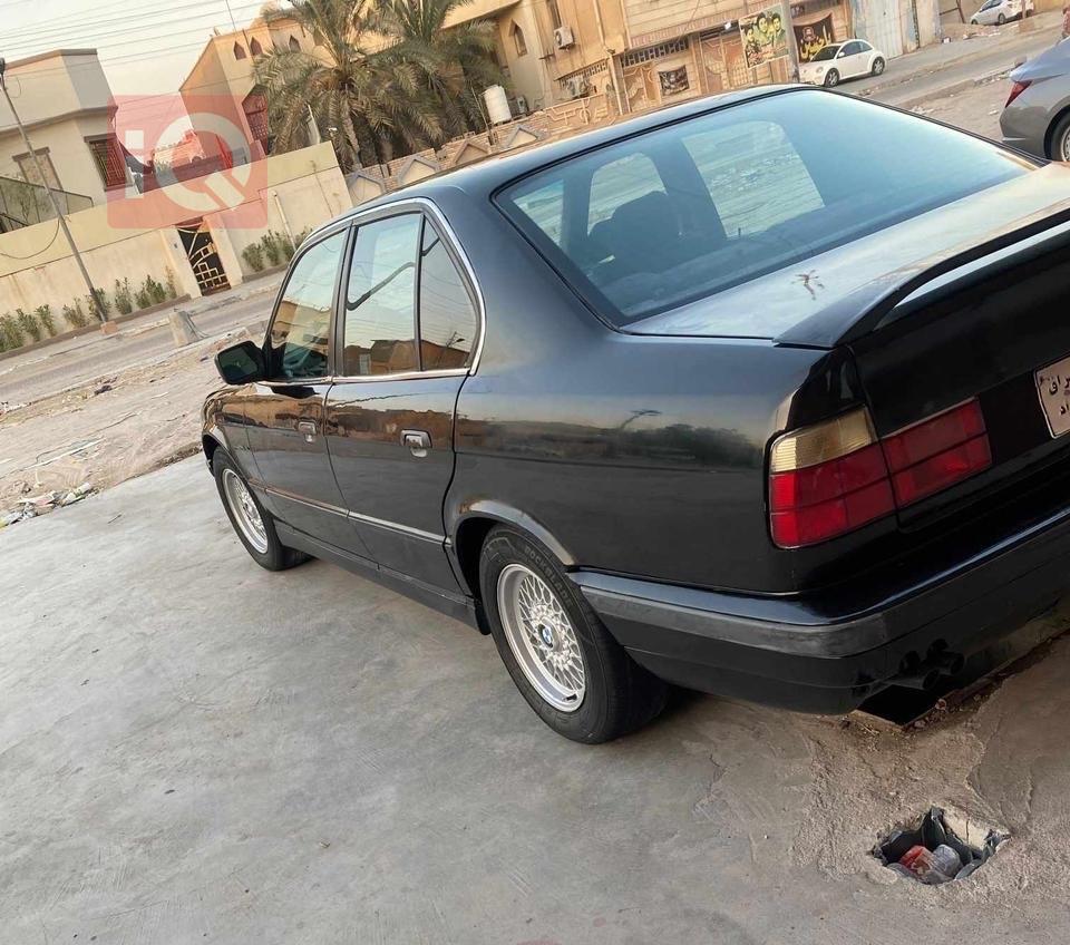 بی ئێم دەبڵیو سیریەس 5